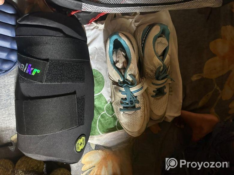 ক্রিকেট খেলার জন্য নেট প্র্যাকটিস করার যা কিছু লাগে সবকিছু আছে