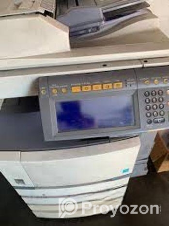 তোশিবা 282 ফটোকপি মেশিন ( দীর্ঘ দিন অব্যবাহৃত)