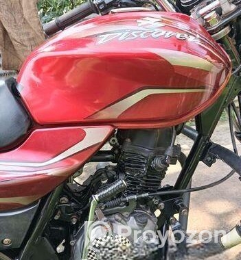 Bajaj Discover 100 . 2016