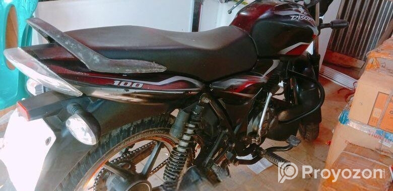 Bajaj Discover 100 2015