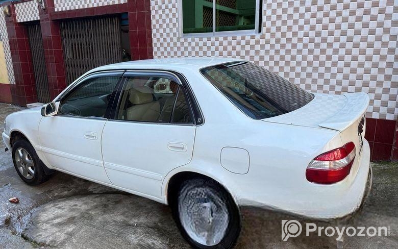 Toyota Corolla . 1997