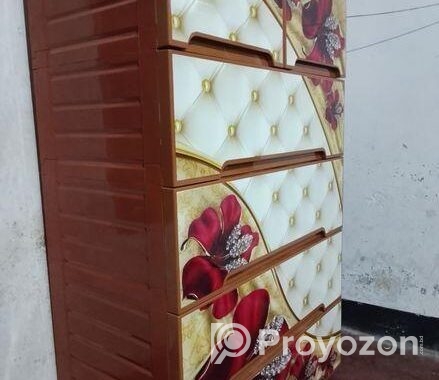 ওয়ারড্রব বিক্রি হবে