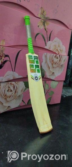 টেপ টেনিস ব্যাট (used)