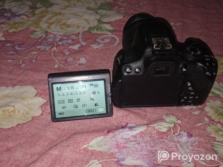 Canon 700d with 18-55lens