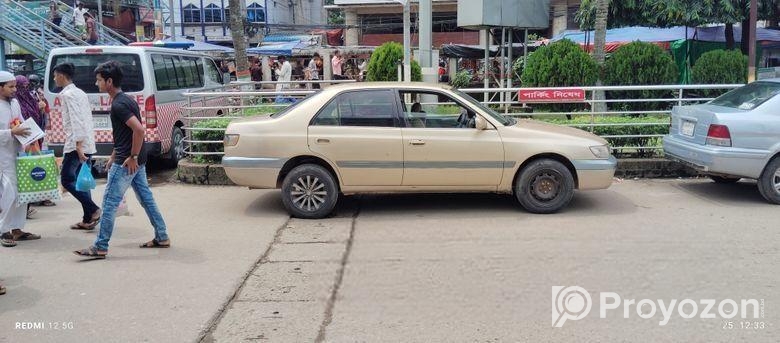 Toyota Corona Premeo 1995