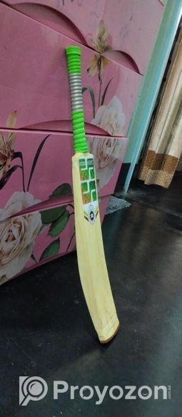 টেপ টেনিস ব্যাট (used)