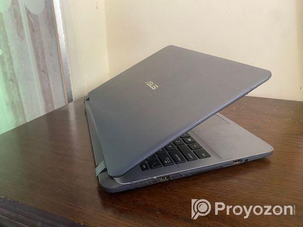 ASUS Slim Laptop//4th generation