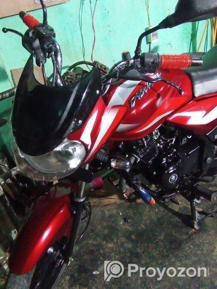 Bajaj Discover 110 . 2022