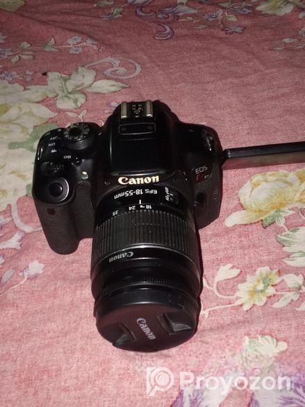 Canon 700d with 18-55lens