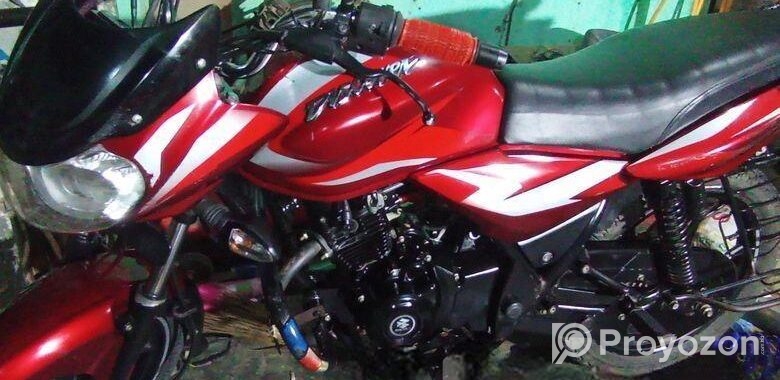Bajaj Discover 110 . 2022