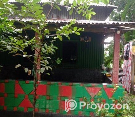 জায়গা সহ বাড়ি বিক্রি করা হবে