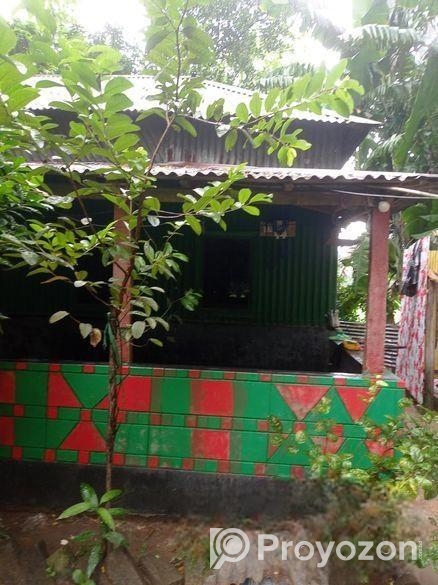 জায়গা সহ বাড়ি বিক্রি করা হবে