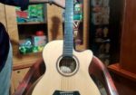 AD530 Acoustic Guitar – মাত্র ৩ মাস ব্যবহার করা