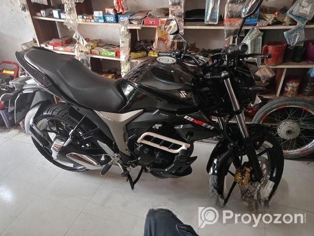 Suzuki Gixxer Monotone . 2024