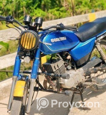 Suzuki AX4 . 1999