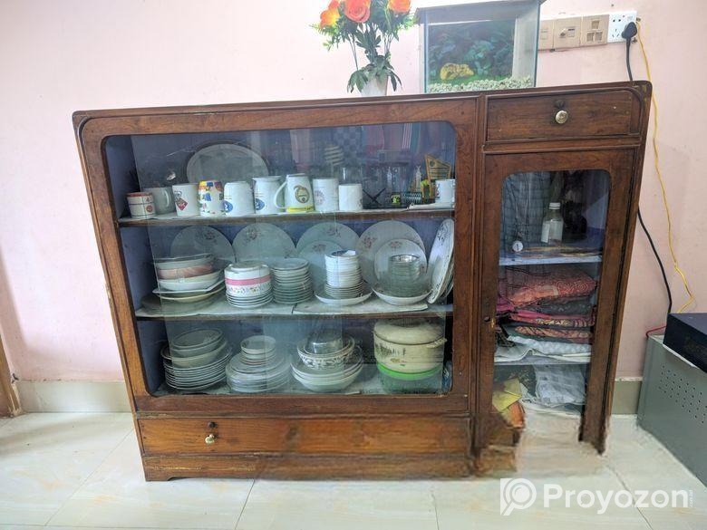 সেগুন কাঠের তৈরি শোকেস
