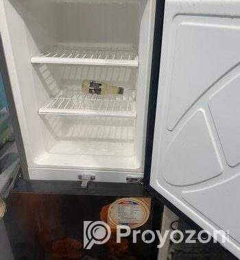 New Condition Fridge For Sell