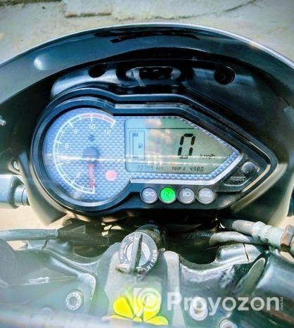 Bajaj Pulsar 150 2017