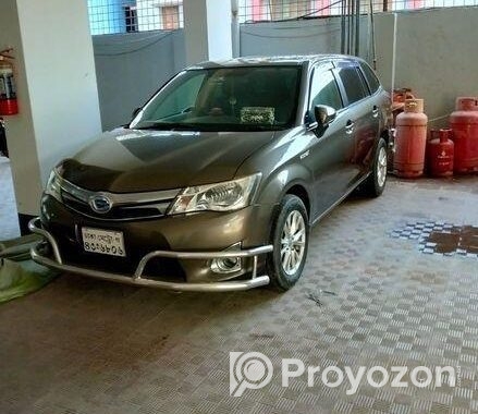 Toyota Fielder . 2014