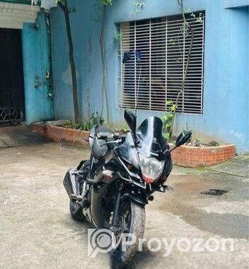 Suzuki Gixxer SF . 2017