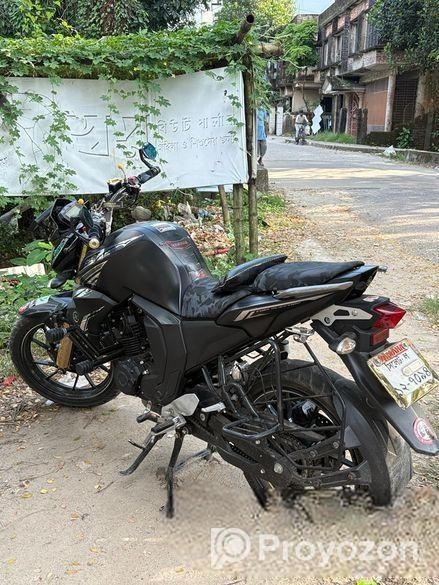 Yamaha FZs V2 2022