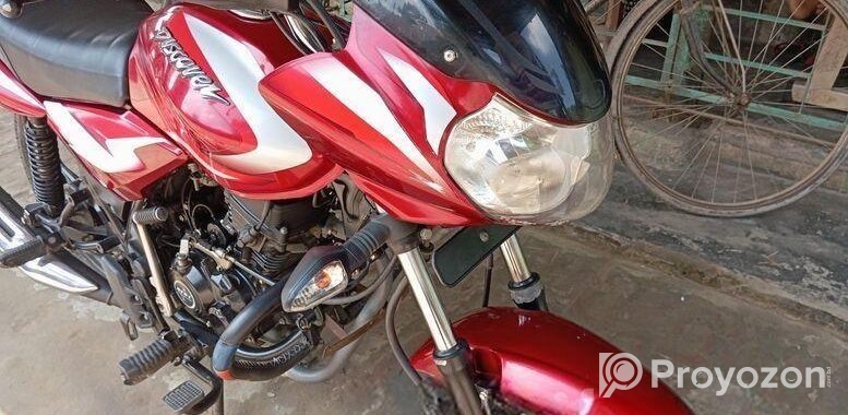 Bajaj Discover 110 . 2022