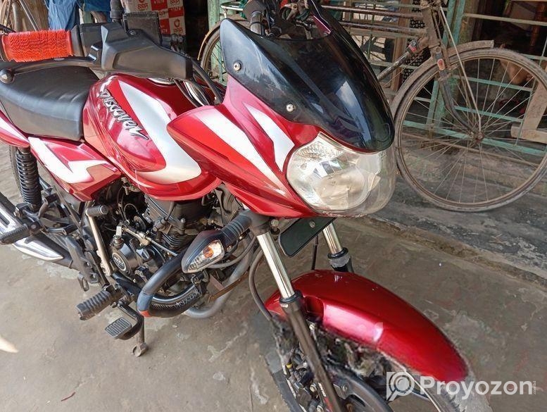 Bajaj Discover 110 . 2022