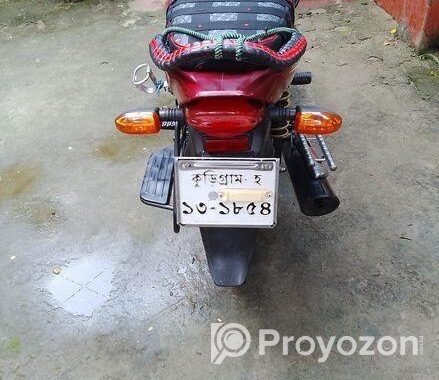 Bajaj Platina 100 . 2019