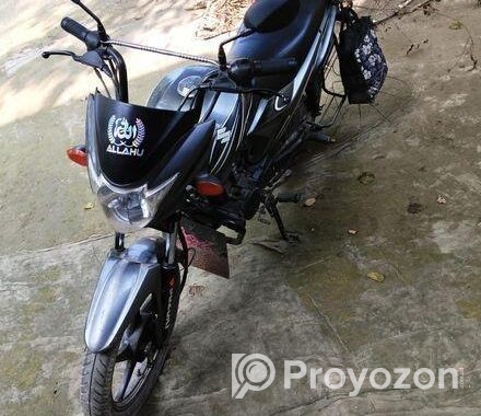Suzuki Hayate . 2020