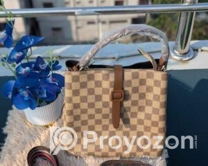 fitted-53_2025-10-28_17-32-44