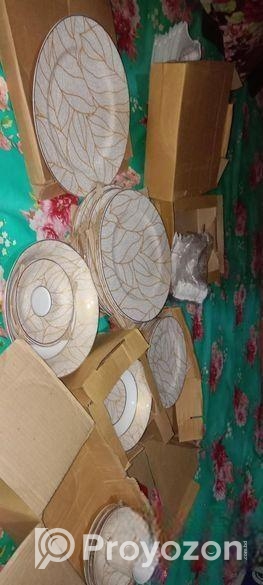 ডিনার সেট