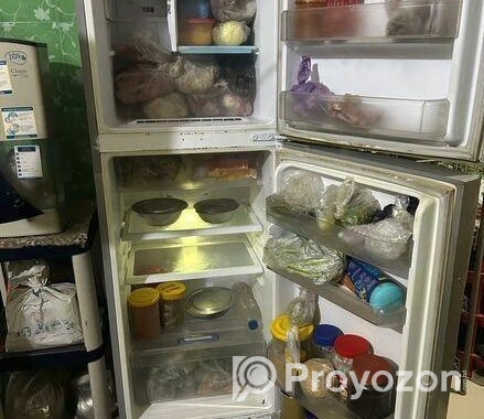 Samsung 260 L No Frost refrigerator