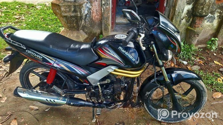 Mahindra Centuro . 2020