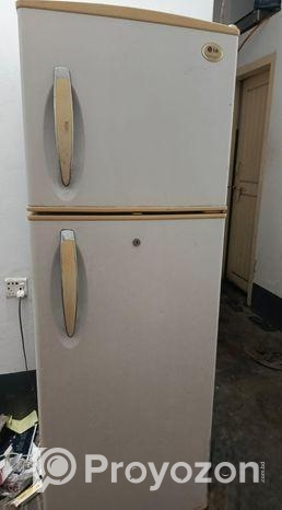 Lg Fridge For Sell