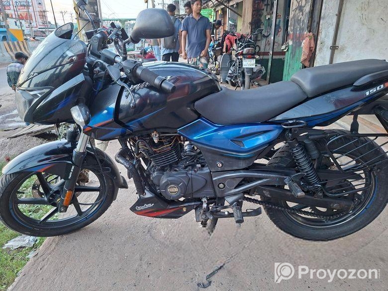Bajaj Pulsar 150 ২০১৮ 2018