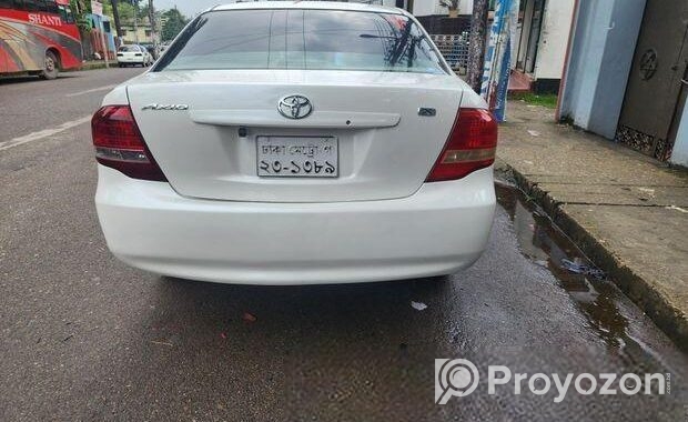 Toyota Axio X-Limited 2006