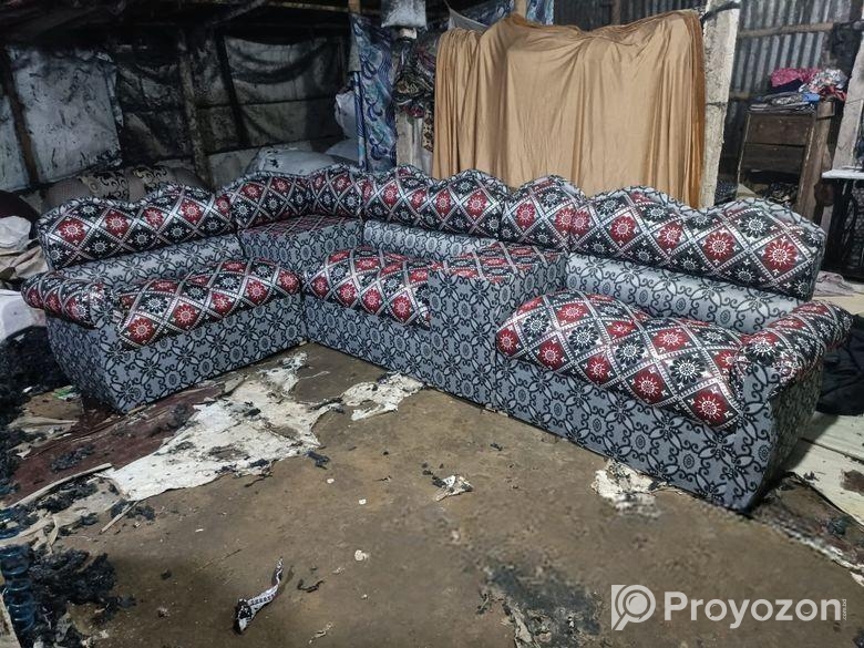 সাধ্যের মধ্যে সোফা সেট কিনুন