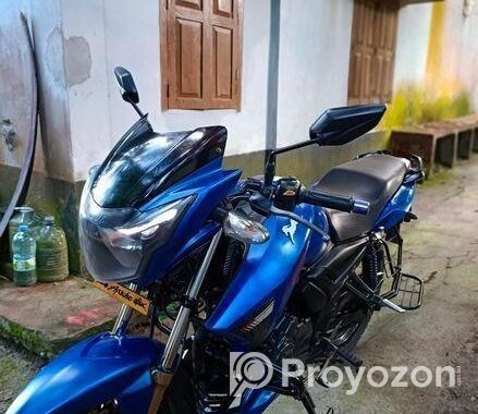 TVS Apache RTR 160 . 2020