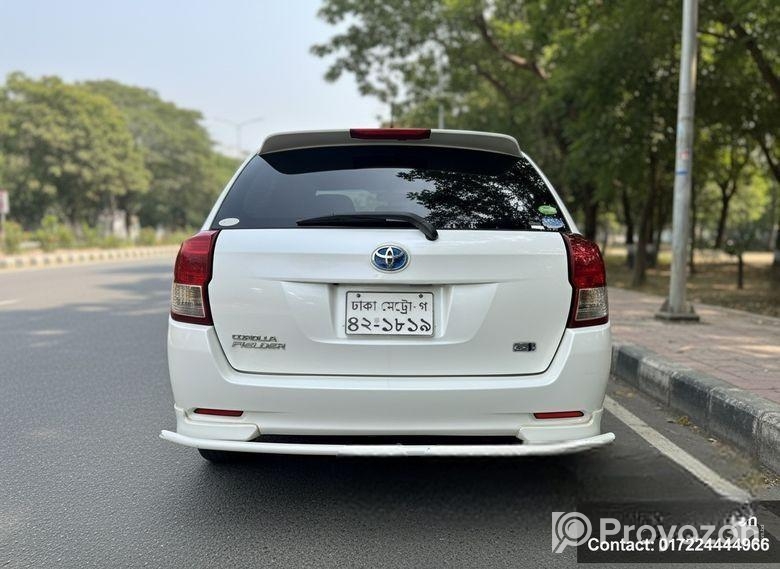 Toyota Fielder G 2013