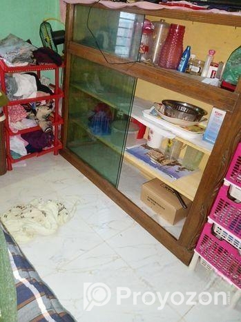 সেগুন কাঠের তৈরি আলমারি, যারা নিবেন তারা নক দিবেন