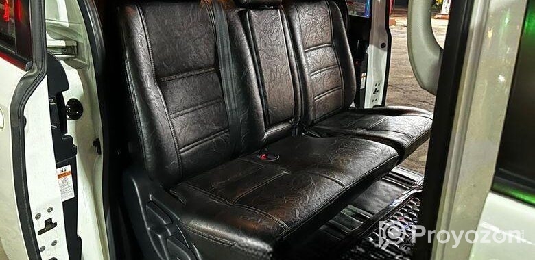 Toyota Noah 2019