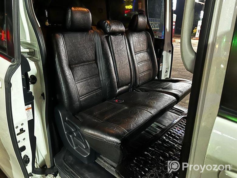 Toyota Noah 2019