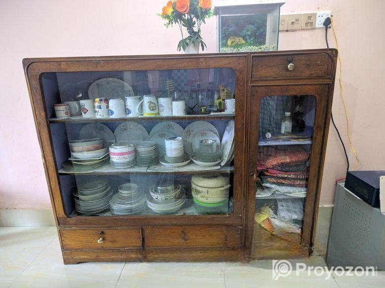 সেগুন কাঠের তৈরি শোকেস