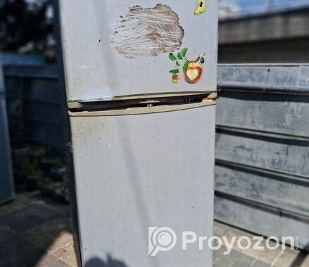 Refrigerator for sale