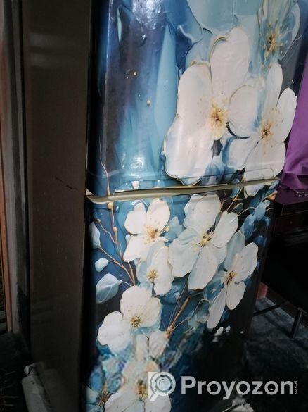 ফ্রিজ বিক্রি করব