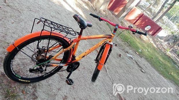 একটি সাইকেল বিক্রি হবে