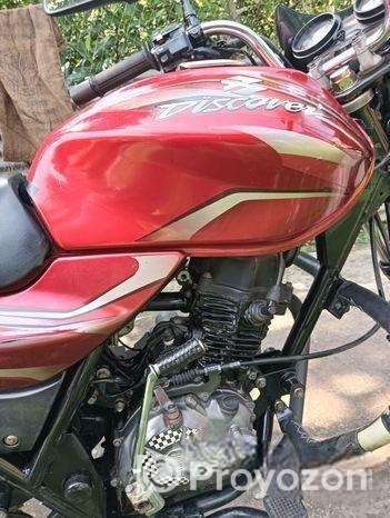 Bajaj Discover 100 . 2016