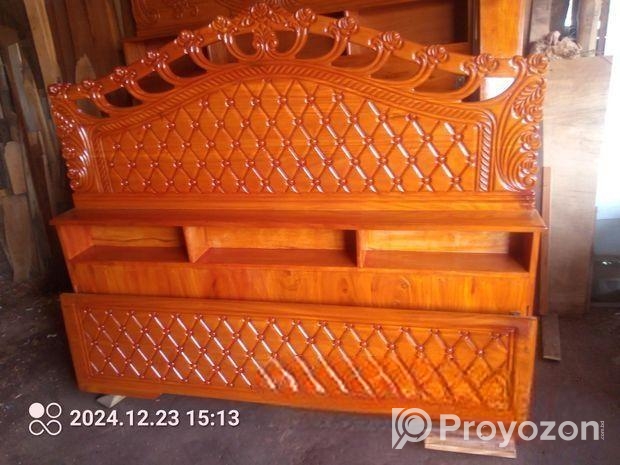 সেমি বক্স খাট