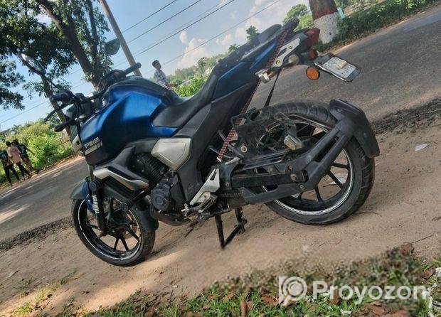 Yamaha FZS V3 . 2023