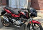 Bajaj Pulsar 150 . 2016